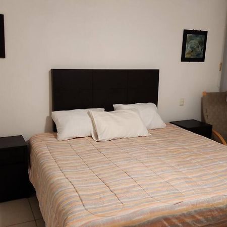 Departamento De Lujo. Seguridad 24. Playa A Pasos. Acapulco Exterior foto