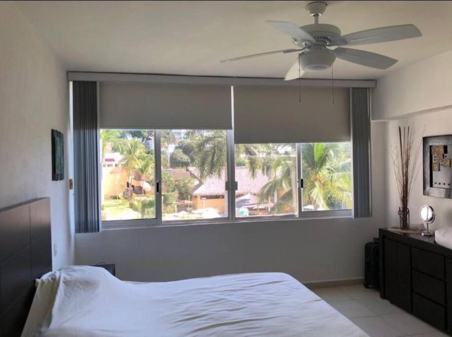 Departamento De Lujo. Seguridad 24. Playa A Pasos. Acapulco Exterior foto